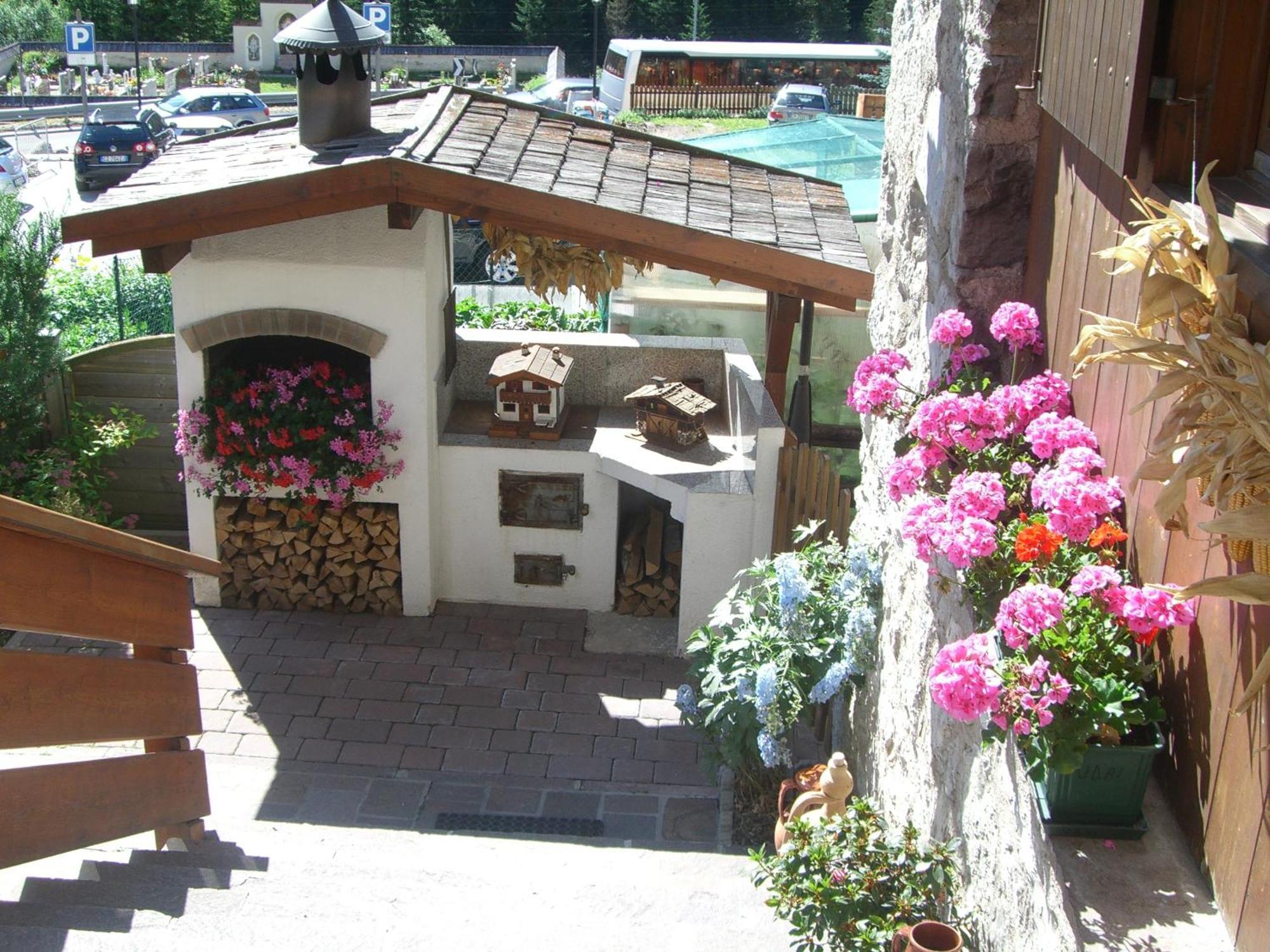 Garni Val Udai Hotel Mazzin Luaran gambar