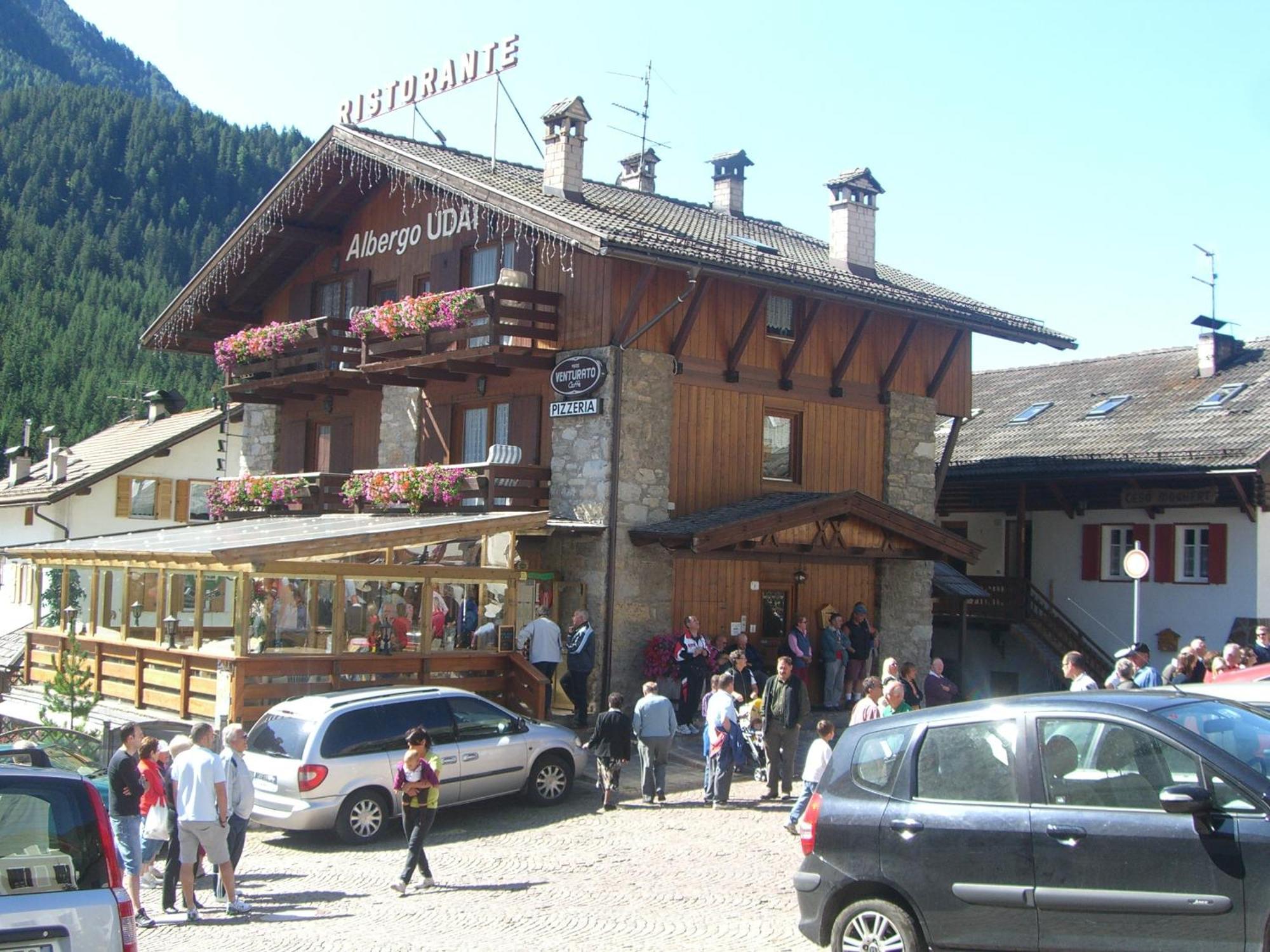 Garni Val Udai Hotel Mazzin Luaran gambar