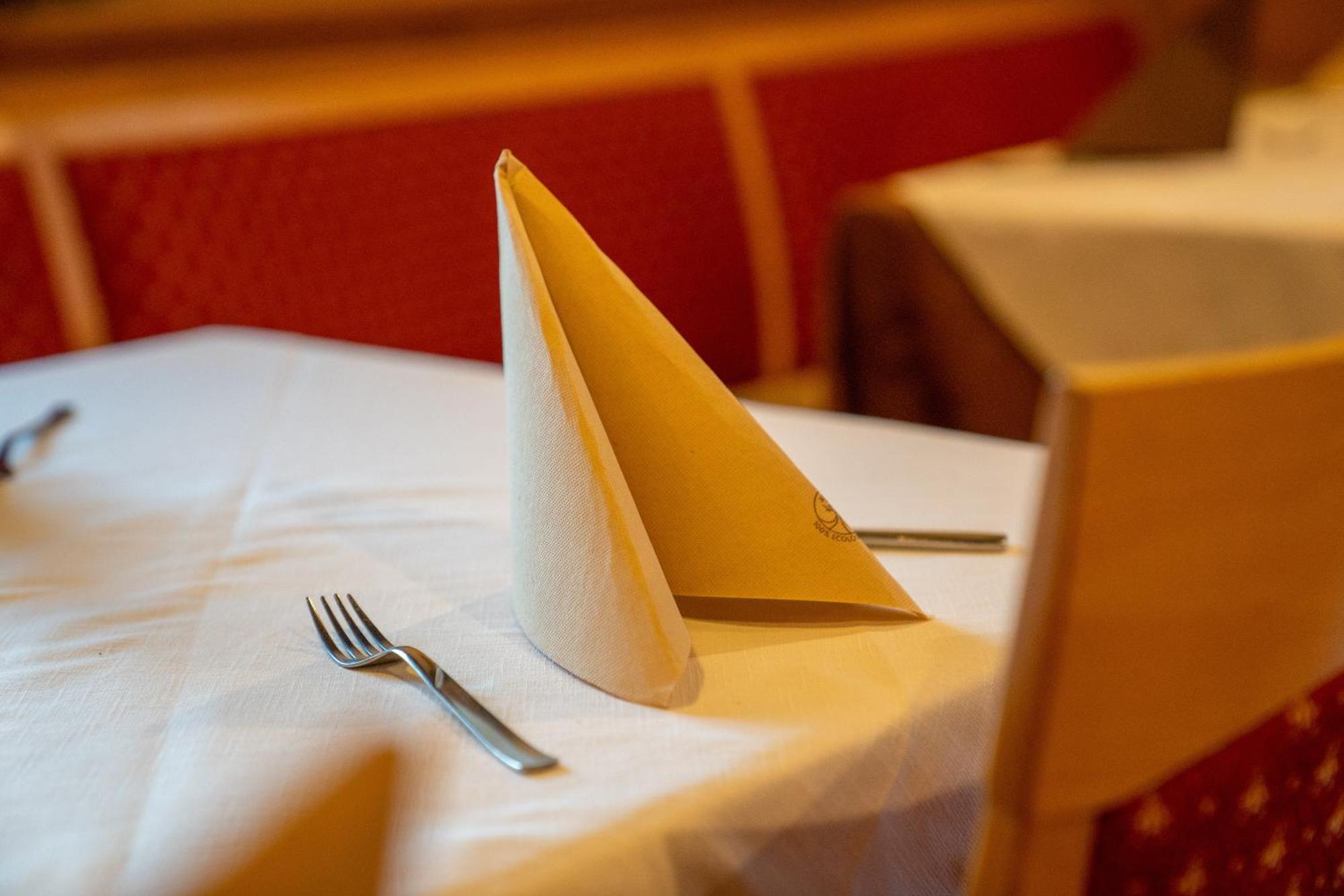 Garni Val Udai Hotel Mazzin Luaran gambar