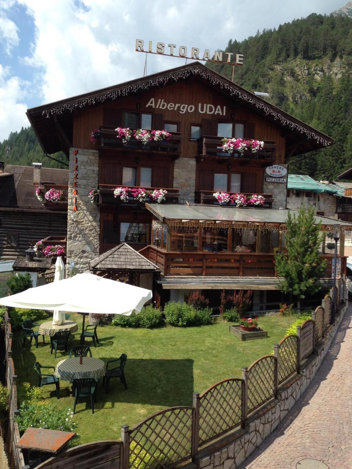 Garni Val Udai Hotel Mazzin Luaran gambar